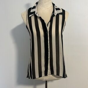 Black & White button up tank